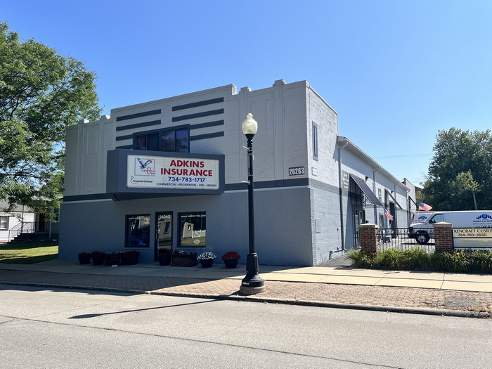 Flat Roc Theatre - July 9 2022 Photo (newer photo)